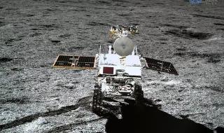 月球背面全景图 月球背面全景图