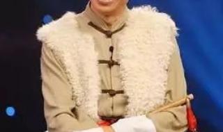 石占明桃花红杏花白 石占明桃花红杏花白