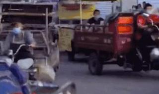 最新摆地摊政策